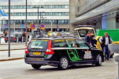 Dyr taxi stockholm